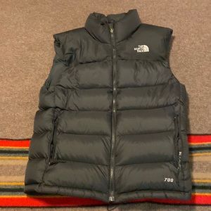 north face puffer vest 700